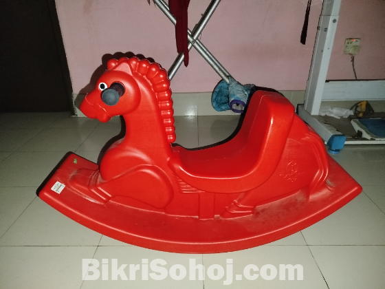 বাচ্চাদের খেলনা ঘোড়া